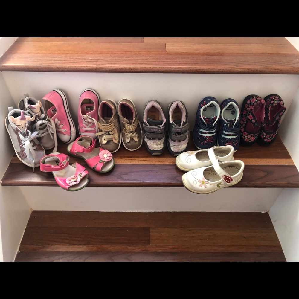 Bundle of 8 pair girl shoes 8.5-9